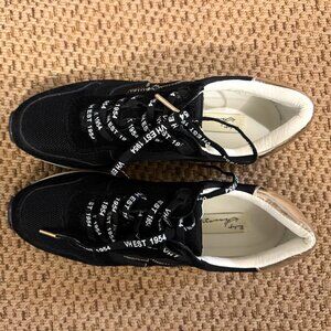 Vintage Havana EST Black Gold Tennis Shoes Size 10